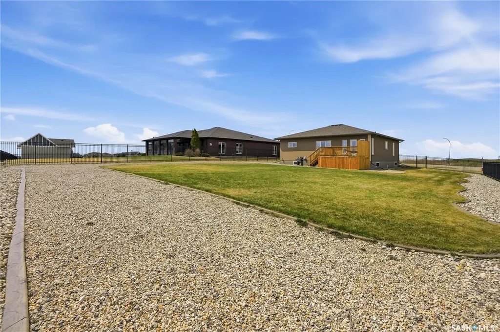 3 Iron Bridge Terrace Moose Jaw SK S6J 0B5