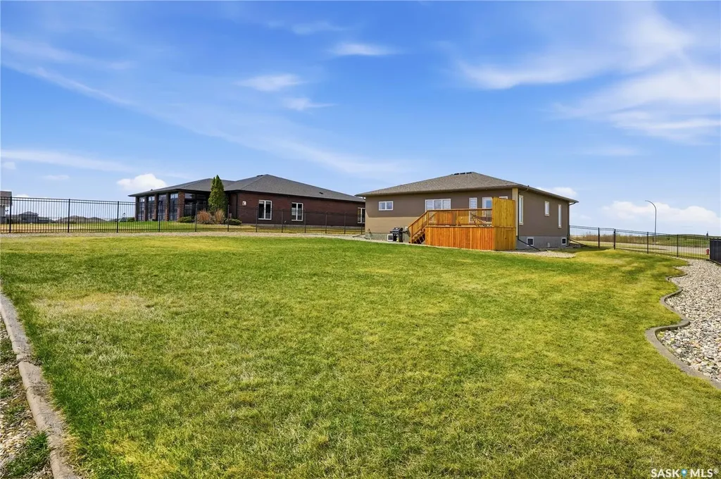 3 Iron Bridge Terrace Moose Jaw SK S6J 0B5