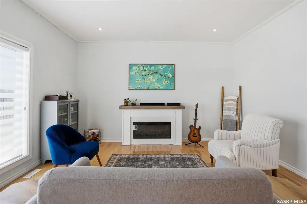 3 Iron Bridge Terrace Moose Jaw SK S6J 0B5