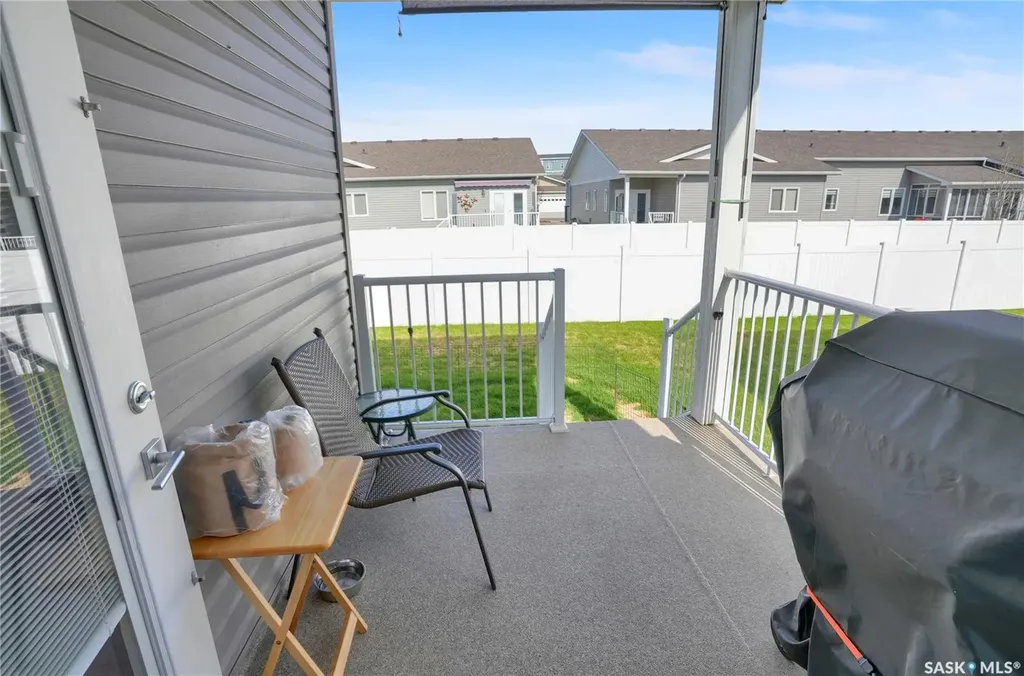 1015 Bradley Street Moose Jaw SK S6H 5Y4