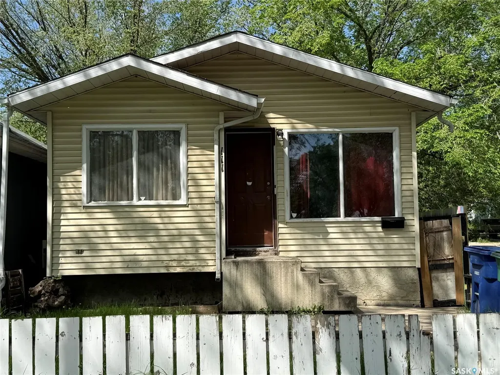111 M Avenue S Saskatoon SK S7M 2K1