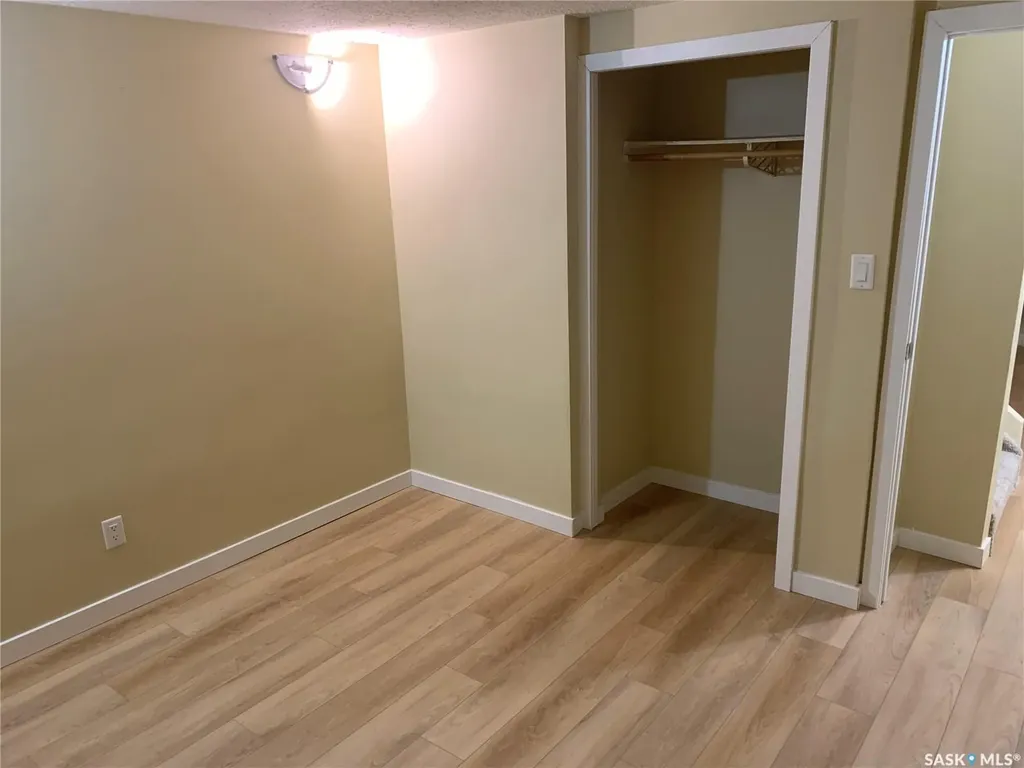 111 M Avenue S Saskatoon SK S7M 2K1