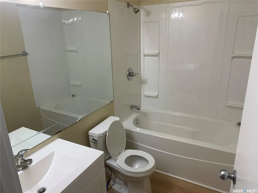 111 M Avenue S Saskatoon SK S7M 2K1