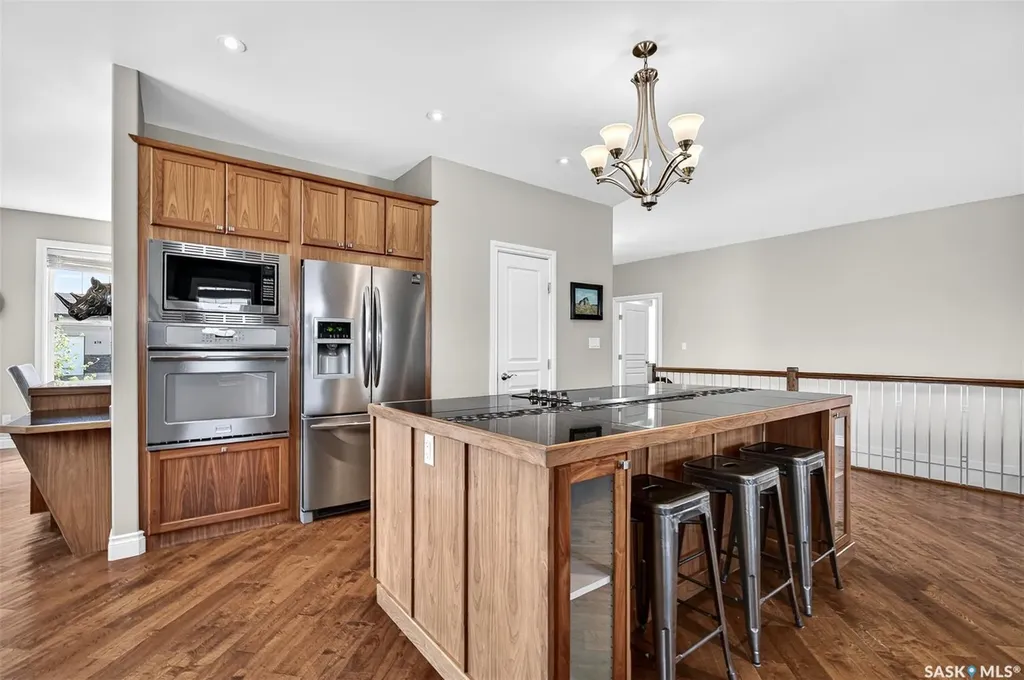 66 Everton Crescent Moose Jaw SK S6K 0A3