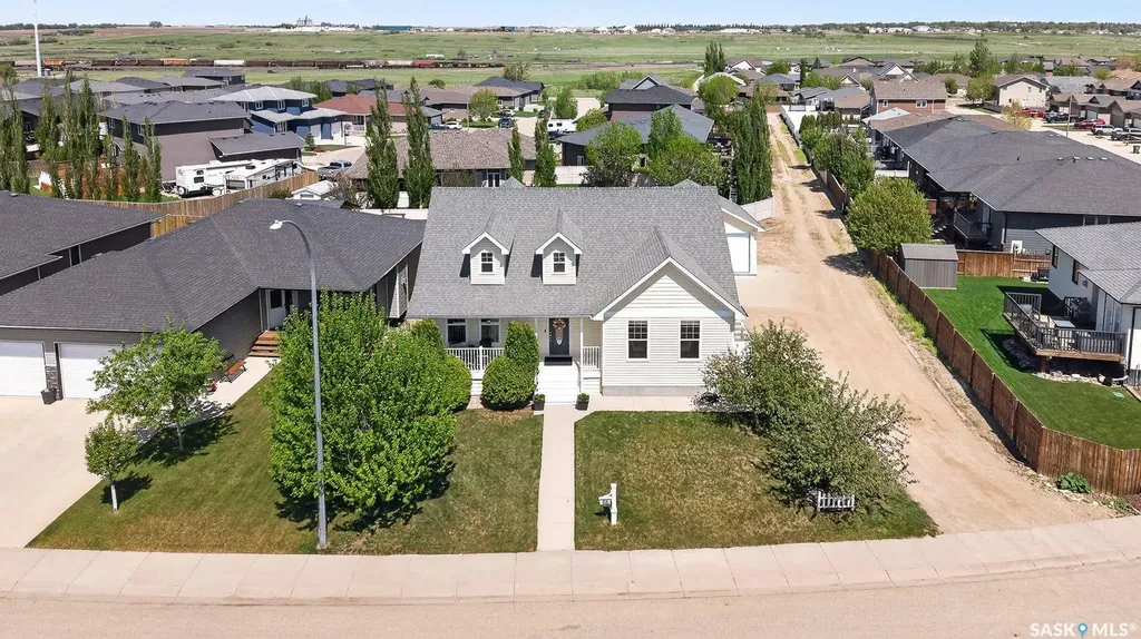 66 Everton Crescent Moose Jaw SK S6K 0A3