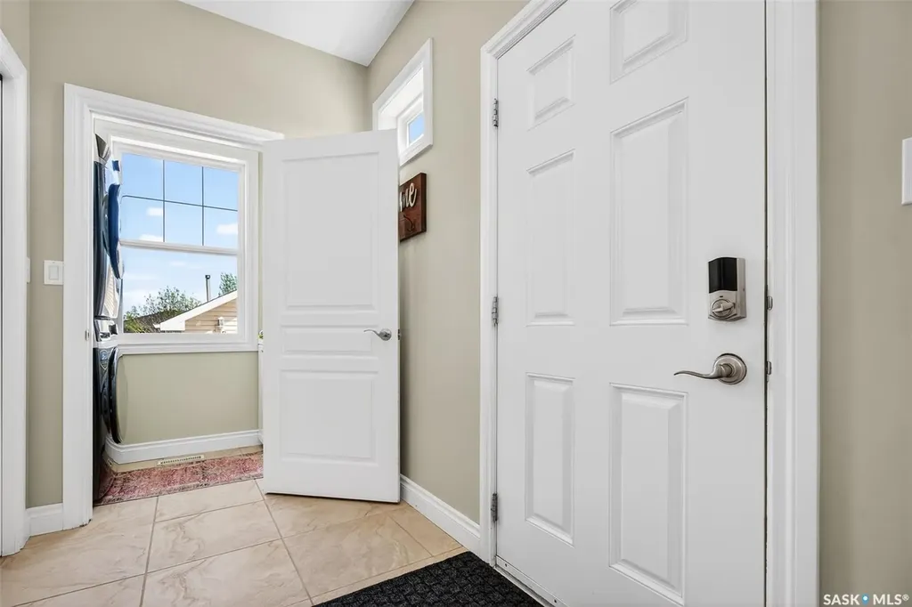 66 Everton Crescent Moose Jaw SK S6K 0A3