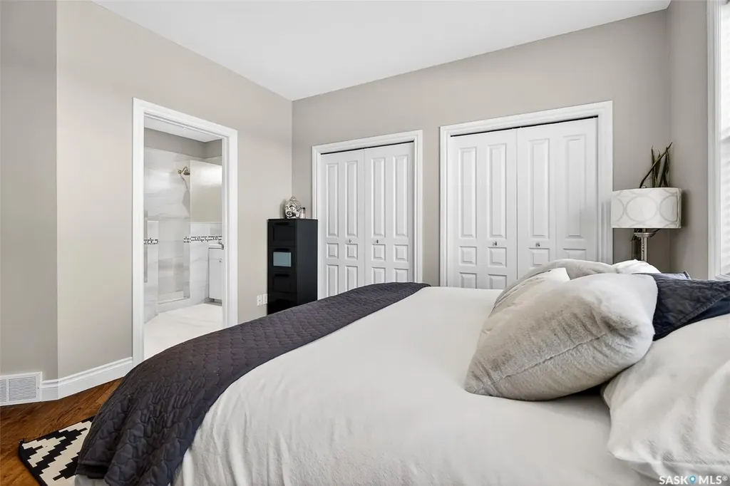 66 Everton Crescent Moose Jaw SK S6K 0A3