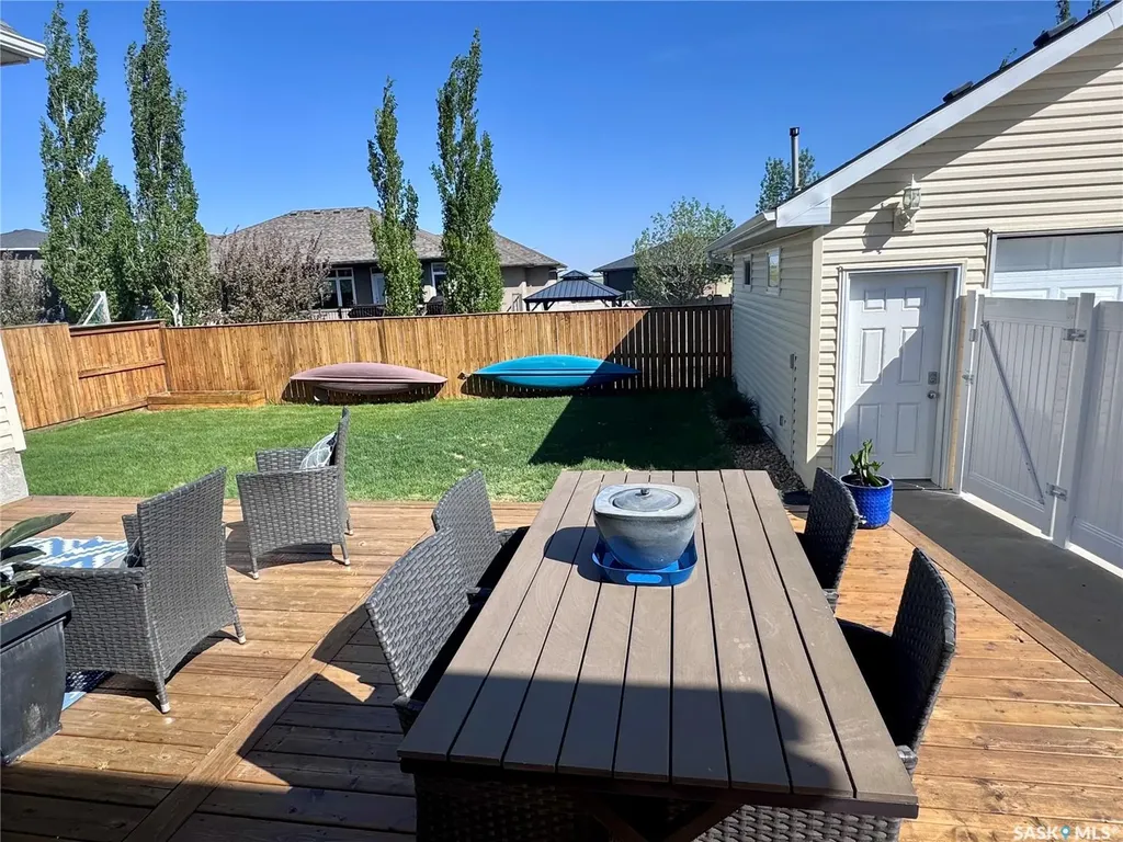 66 Everton Crescent Moose Jaw SK S6K 0A3