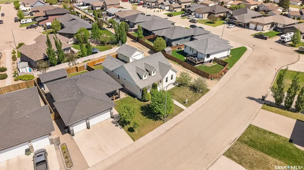 66 Everton Crescent Moose Jaw SK S6K 0A3