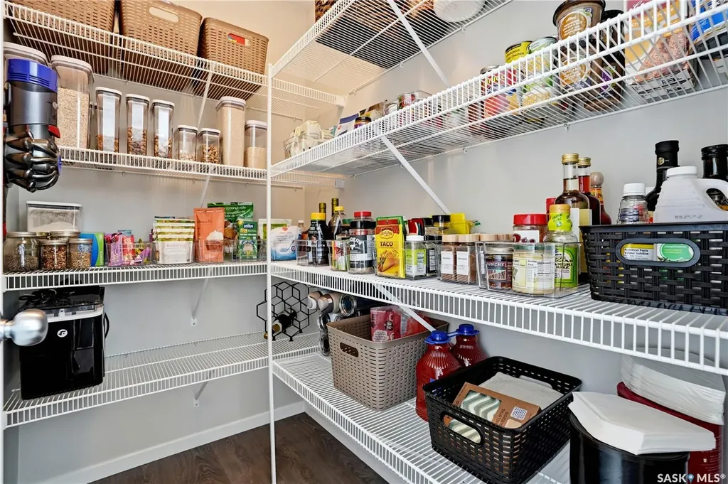 3428 Green Turtle Road Regina SK S4V 3N7
