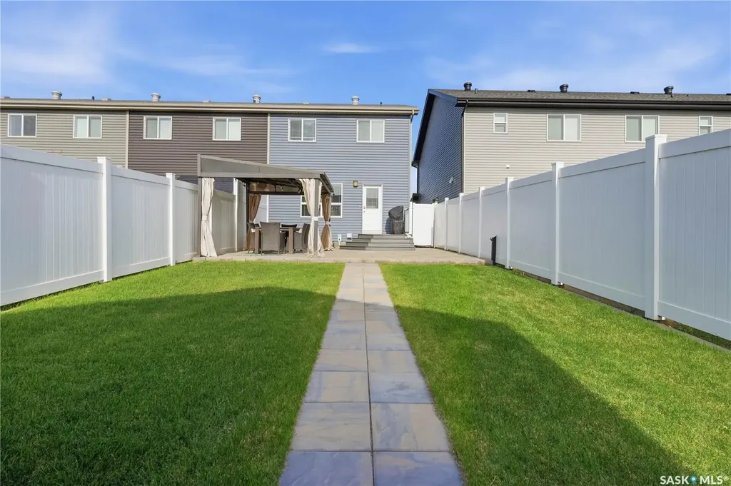 3428 Green Turtle Road Regina SK S4V 3N7