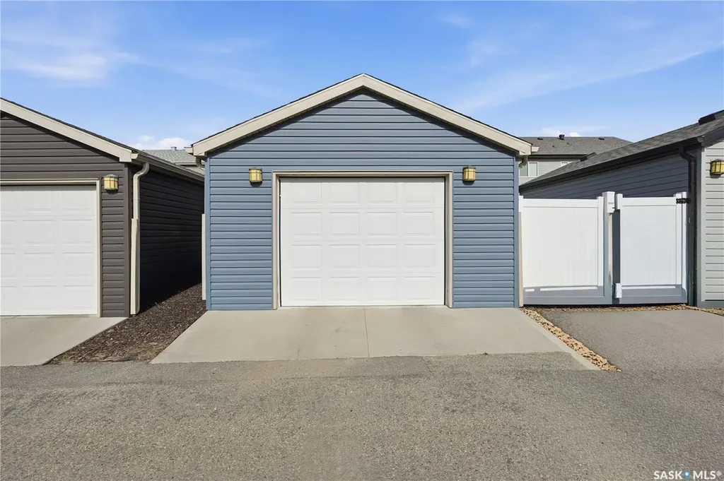 3428 Green Turtle Road Regina SK S4V 3N7