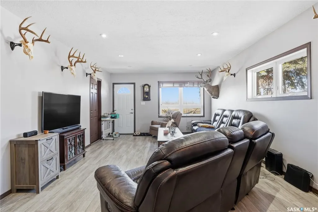 24 Alice Crescent Marquis Rm No. 191 SK S0H 4C0