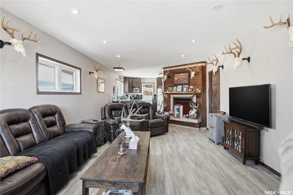 24 Alice Crescent Marquis Rm No. 191 SK S0H 4C0