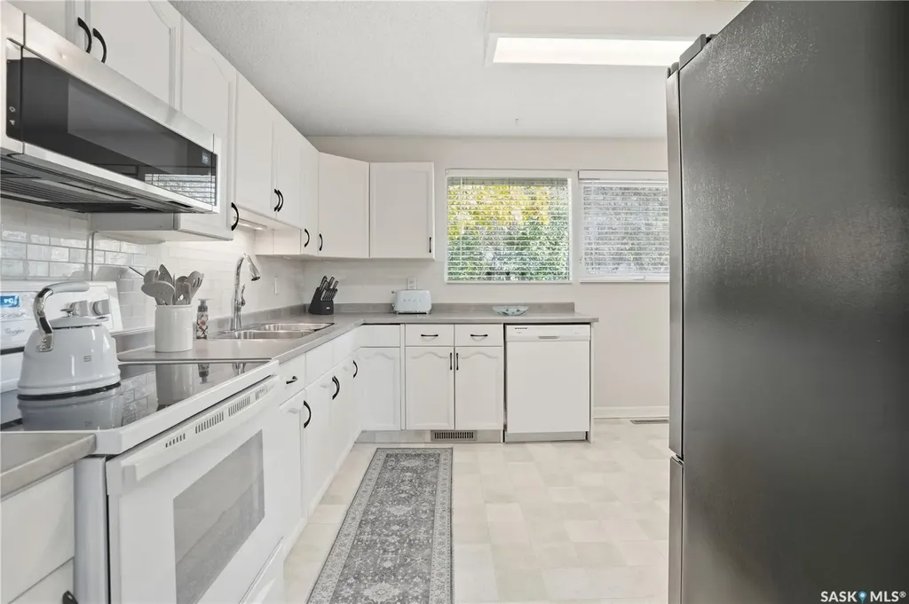57 Flamingo Crescent Regina SK S4S 4L6