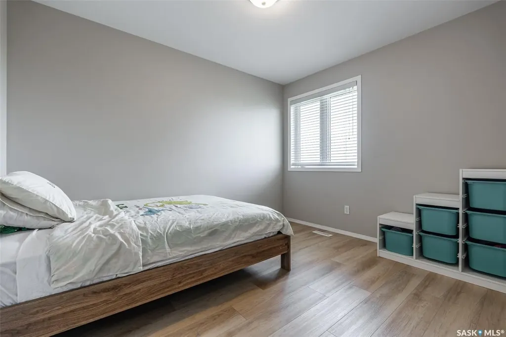 451 Buckwold Cove Saskatoon SK S7N 4W1