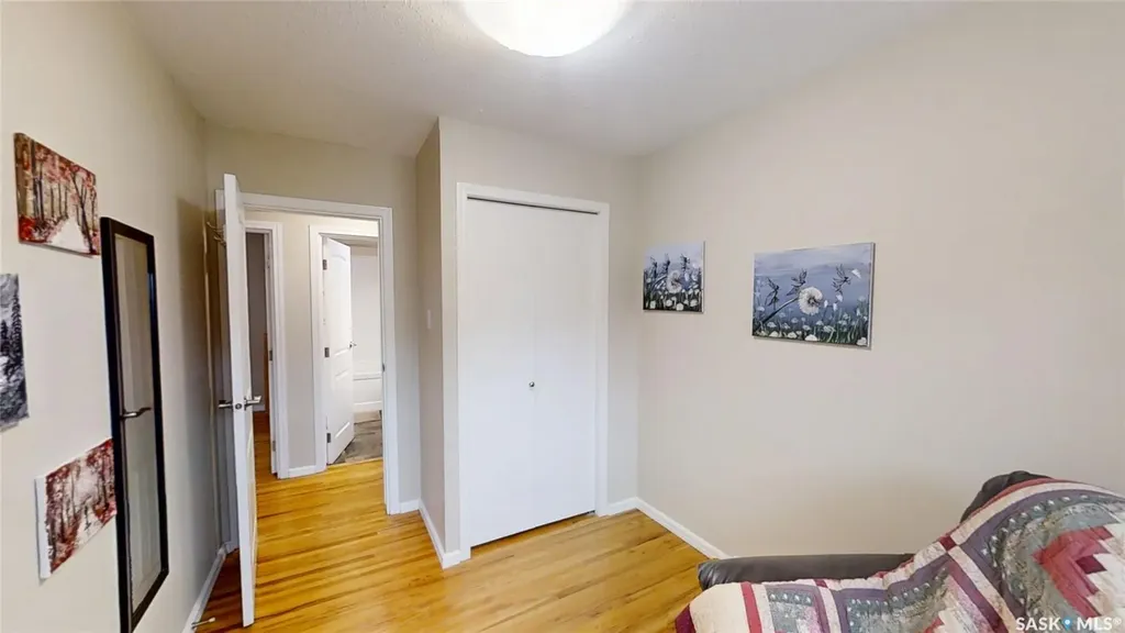 1705 Wiggins Avenue S Saskatoon SK S7H 2K1