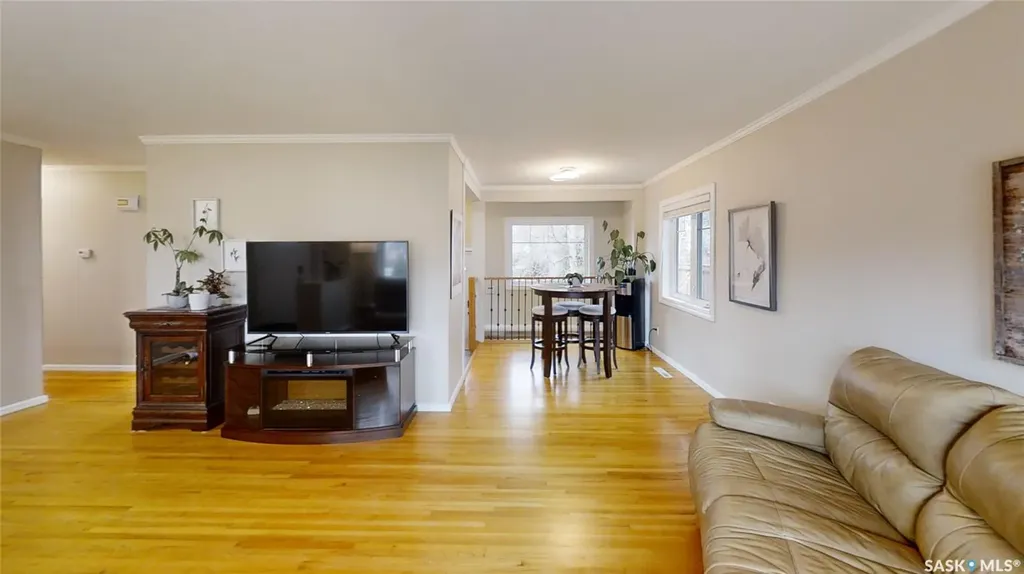 1705 Wiggins Avenue S Saskatoon SK S7H 2K1