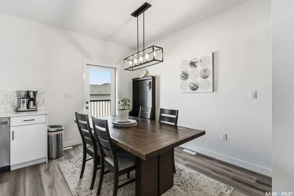 235 Feheregyhazi Boulevard Saskatoon SK S7W 1G8