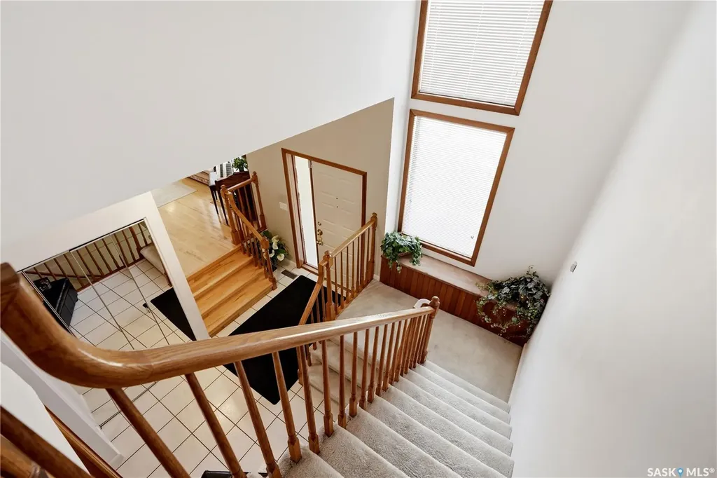 719 Wakaw Terrace Saskatoon SK S7J 4C1