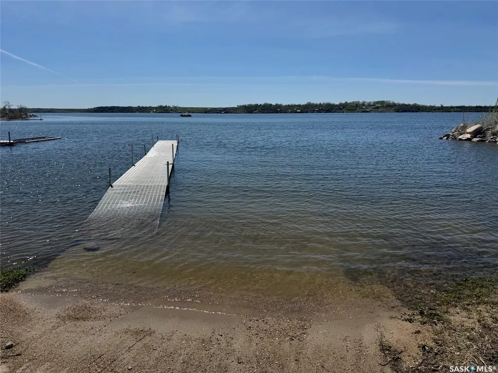 23 Lynn Bay Last Mountain Lake East Side SK S0G 0L0