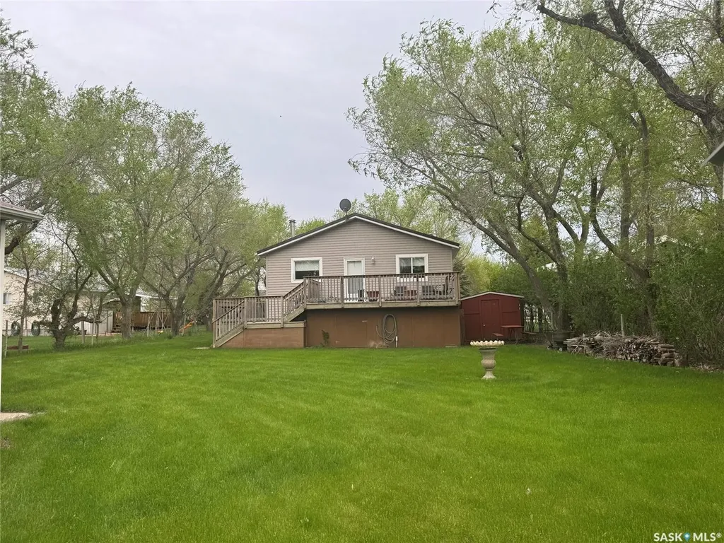 23 Lynn Bay Last Mountain Lake East Side SK S0G 0L0