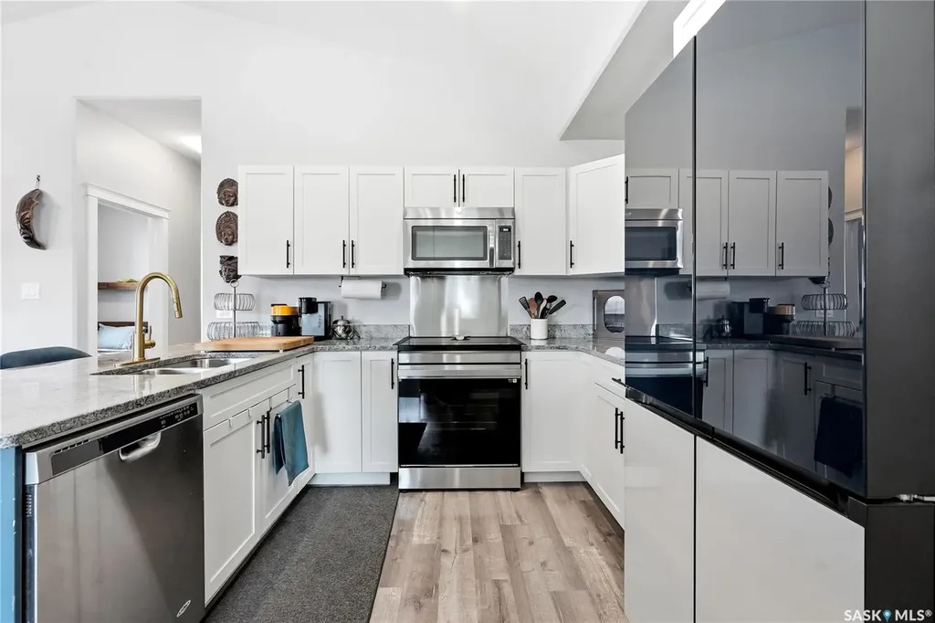 415 Boykowich Street Saskatoon SK S7W 0B8