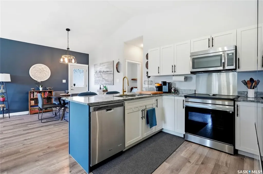 415 Boykowich Street Saskatoon SK S7W 0B8