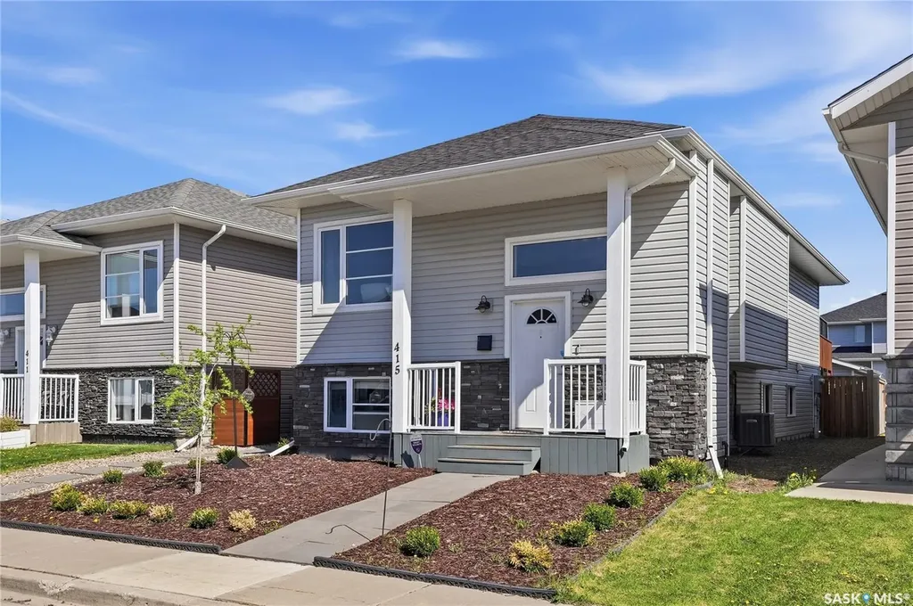 415 Boykowich Street Saskatoon SK S7W 0B8