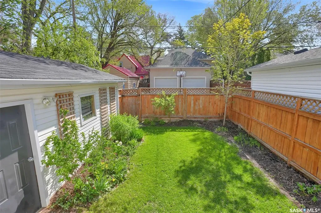 3045 Angus Street Regina SK S4S 1P2