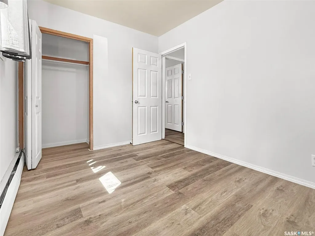 373 2nd Avenue SE Swift Current SK S9H 3J5
