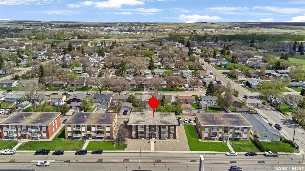 373 2nd Avenue SE Swift Current SK S9H 3J5