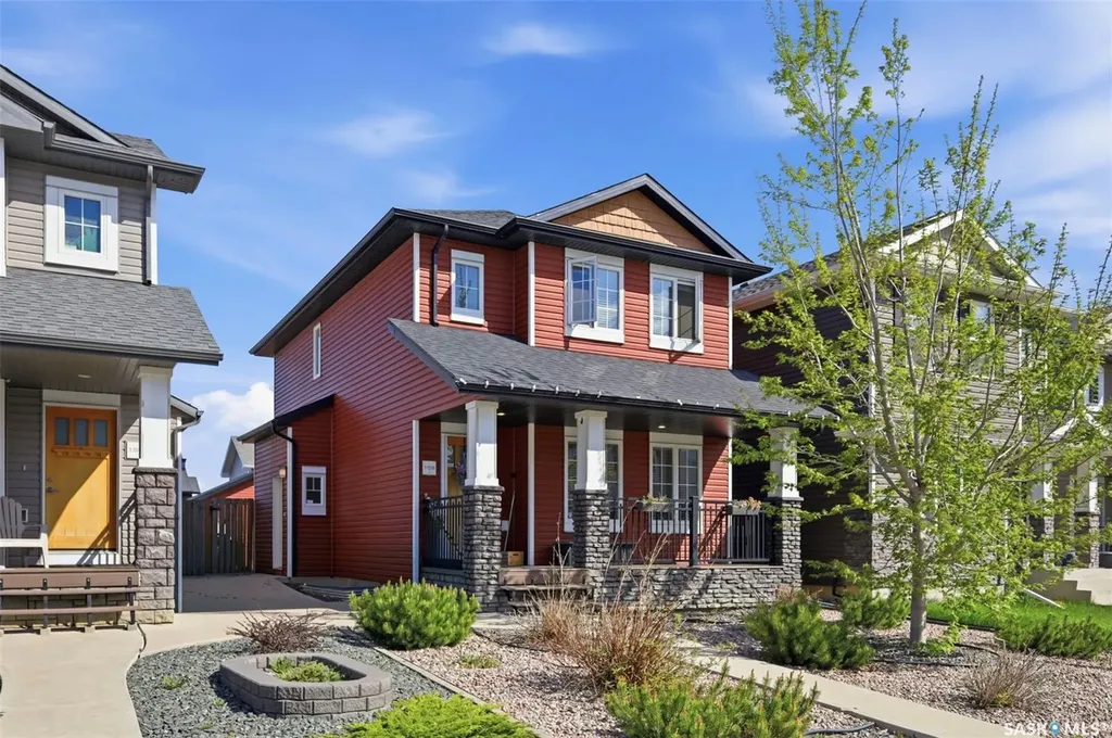 159 Tweed Lane Saskatoon SK S7V 0K1