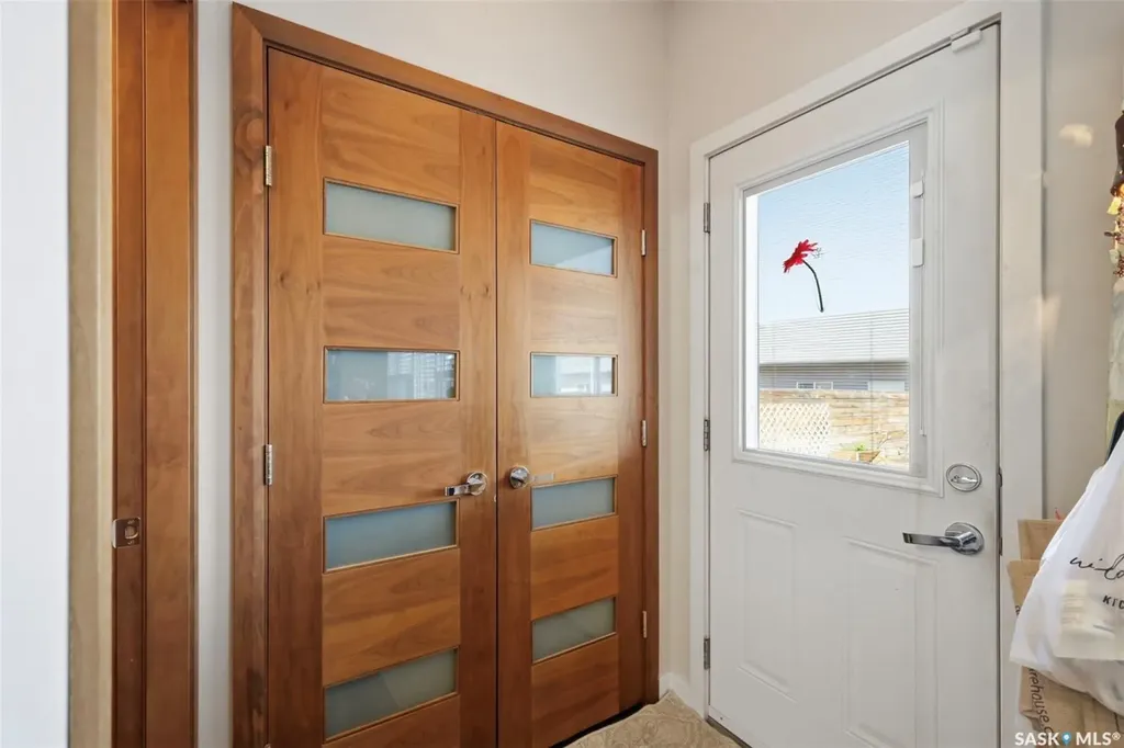 159 Tweed Lane Saskatoon SK S7V 0K1