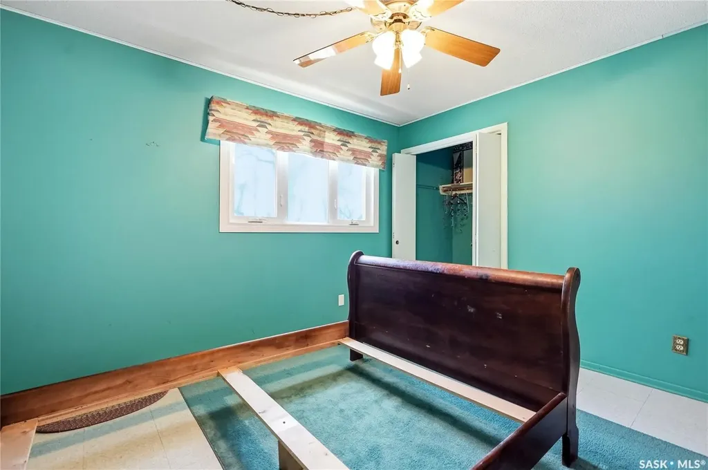 2338 Easthill Saskatoon SK S7J 3E5