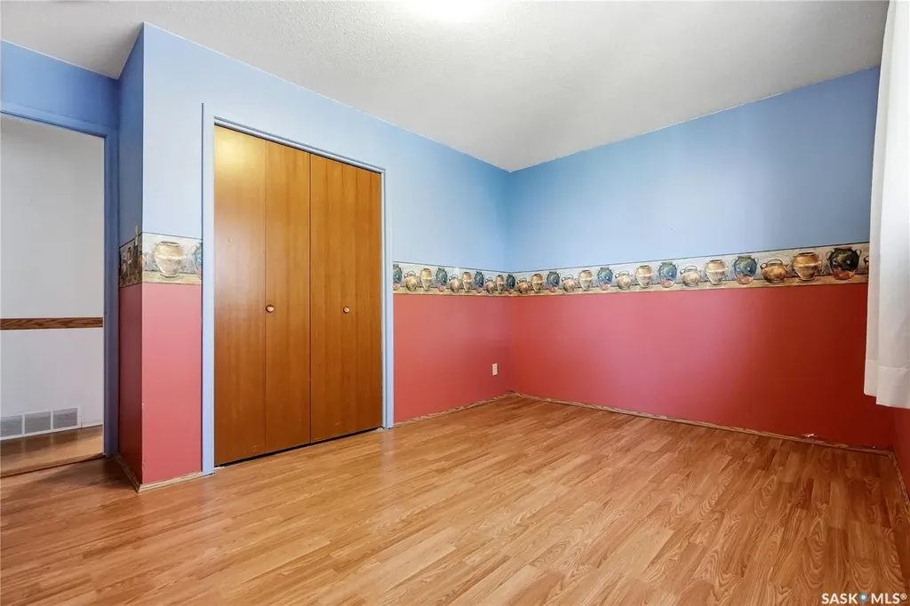 2338 Easthill Saskatoon SK S7J 3E5