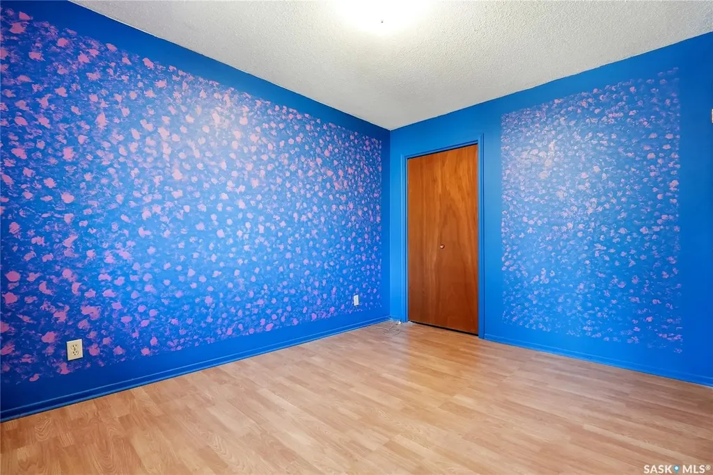 2338 Easthill Saskatoon SK S7J 3E5