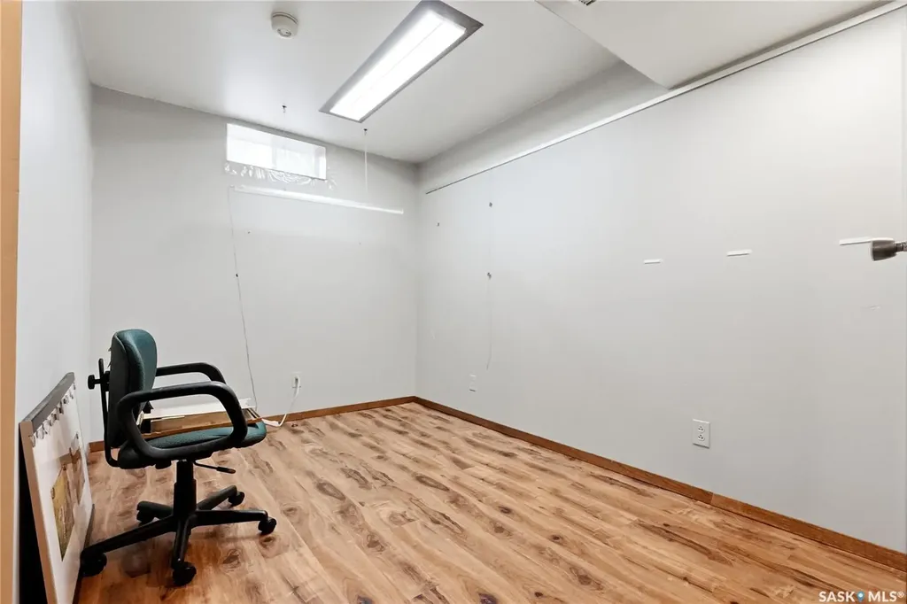 2338 Easthill Saskatoon SK S7J 3E5