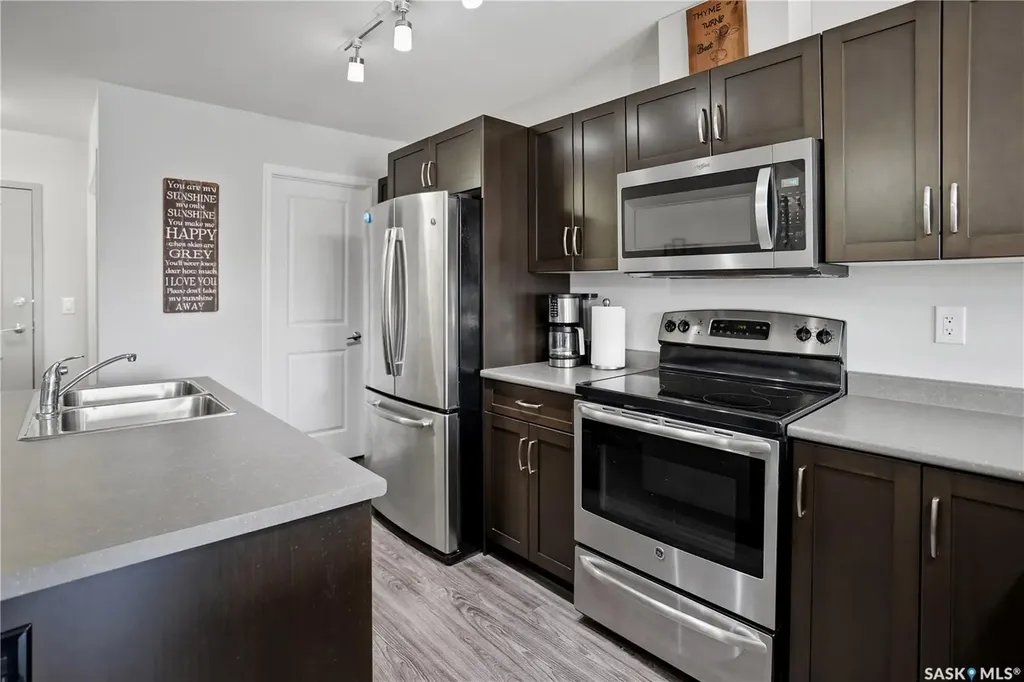 2452 Killdeer Drive North Battleford SK S9A 3T5