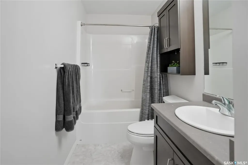 2452 Killdeer Drive North Battleford SK S9A 3T5