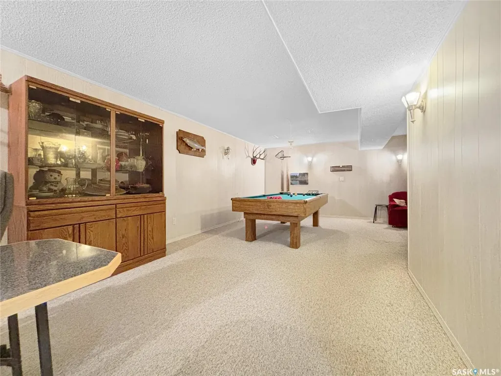 2140 37th Street W Saskatoon SK S7L 4E3