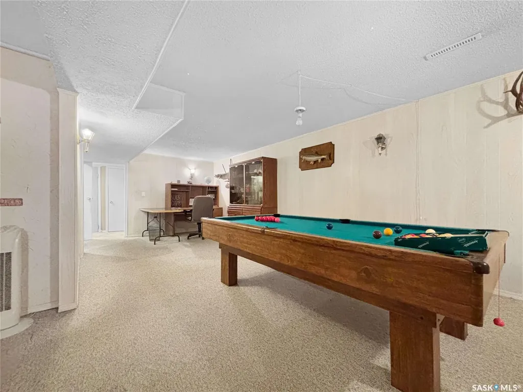 2140 37th Street W Saskatoon SK S7L 4E3
