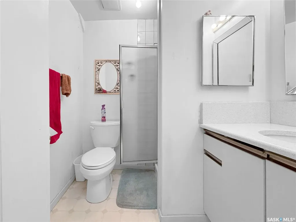 2140 37th Street W Saskatoon SK S7L 4E3