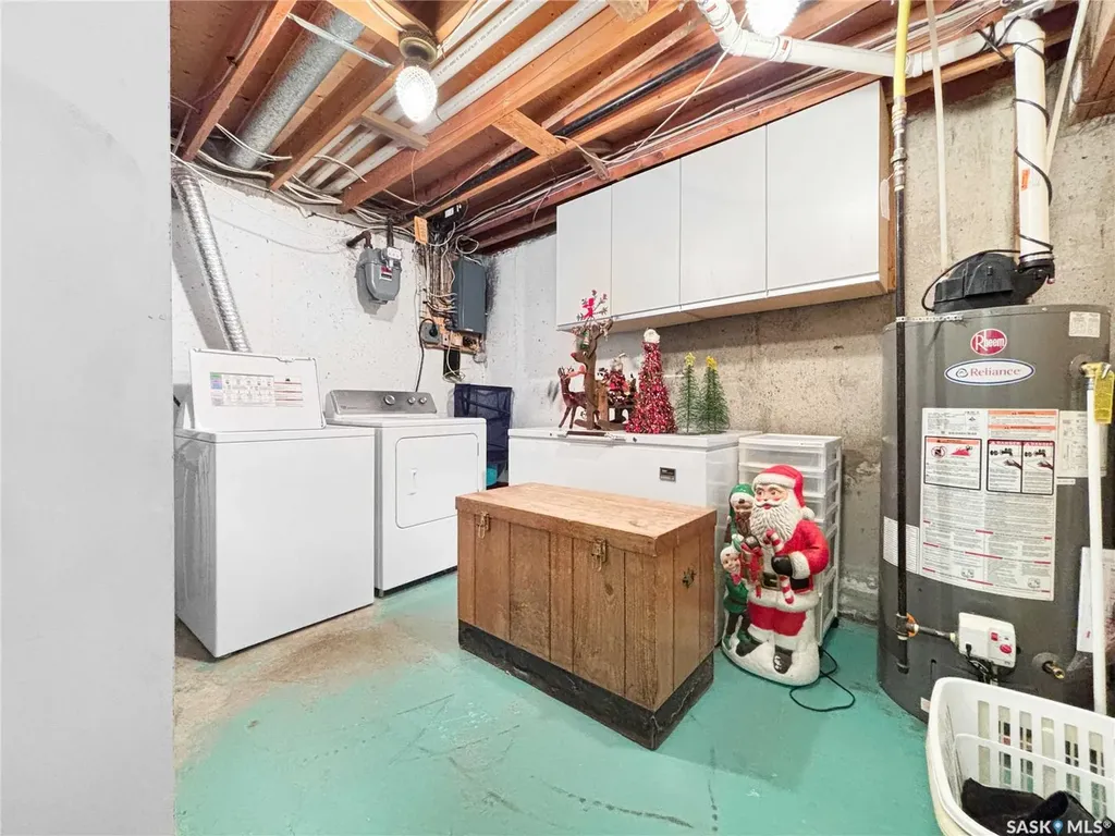 2140 37th Street W Saskatoon SK S7L 4E3