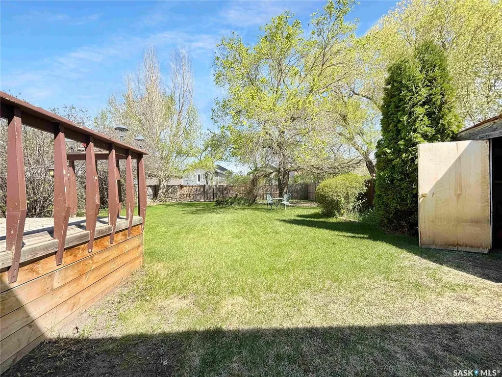 2140 37th Street W Saskatoon SK S7L 4E3