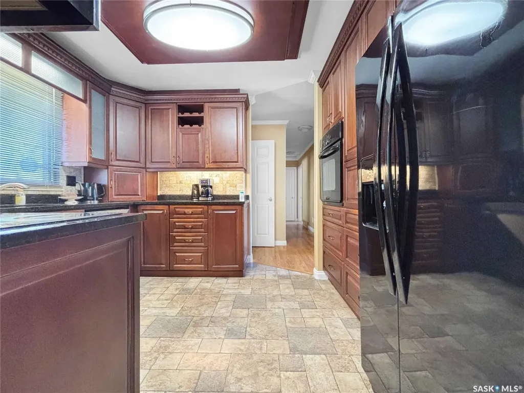 2140 37th Street W Saskatoon SK S7L 4E3
