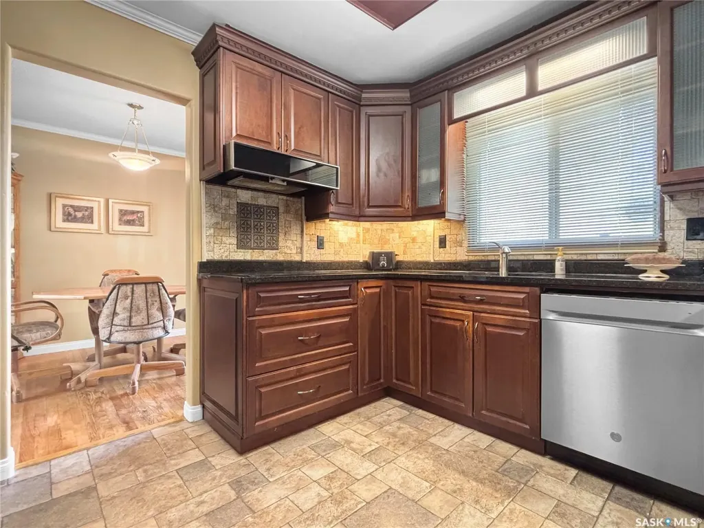 2140 37th Street W Saskatoon SK S7L 4E3