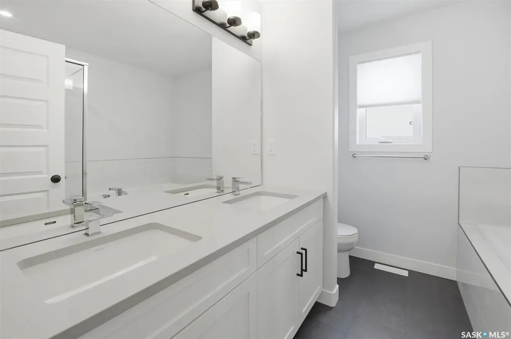 345 Cockcroft Street Saskatoon SK S7V 1Y8