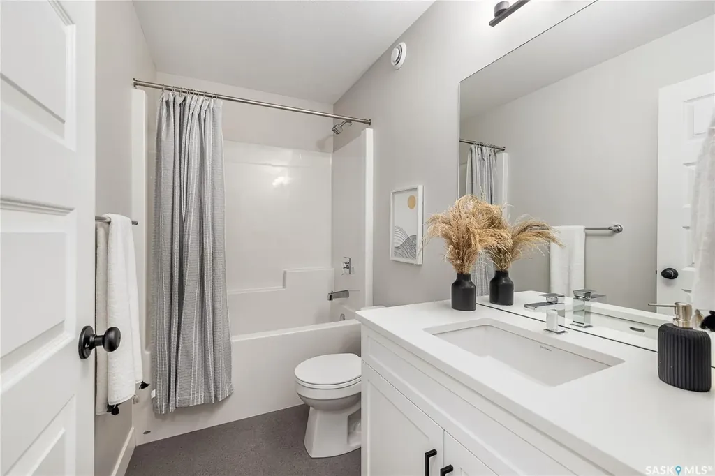 345 Cockcroft Street Saskatoon SK S7V 1Y8