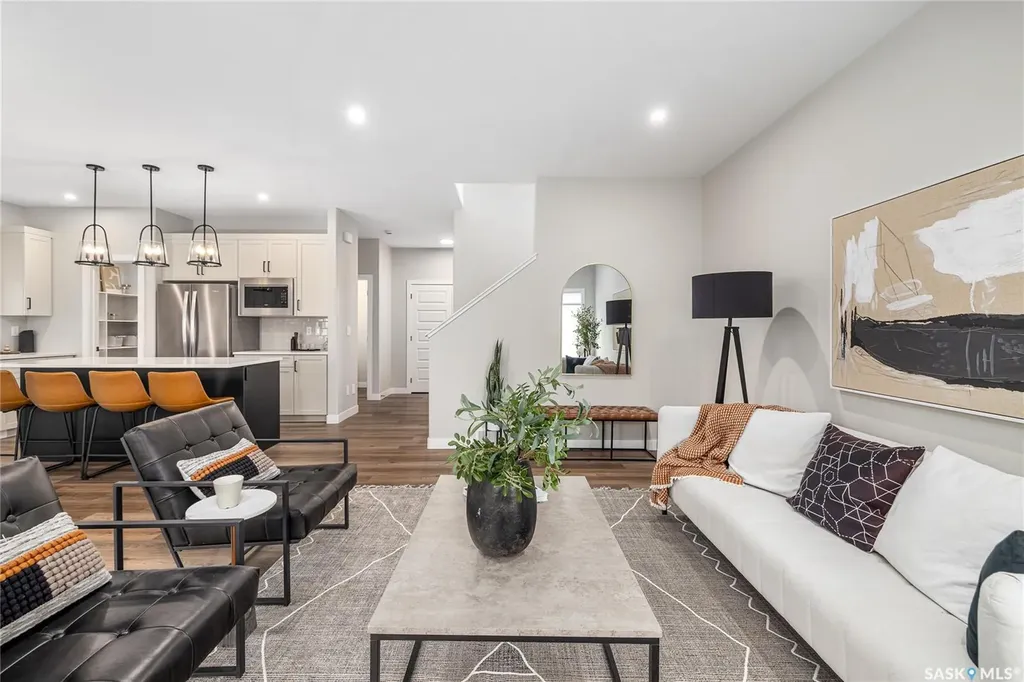 345 Cockcroft Street Saskatoon SK S7V 1Y8